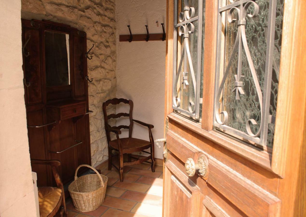 Chez Catherine Arles Bagian luar foto